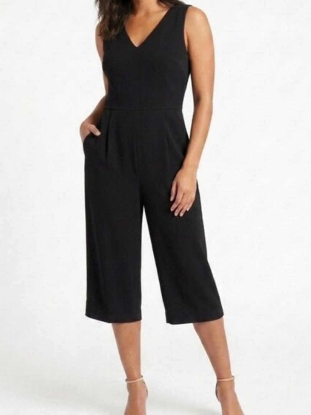 Calvin Klein Black V-Neck Sleeveless Cropped Jumpsuit Sz 4